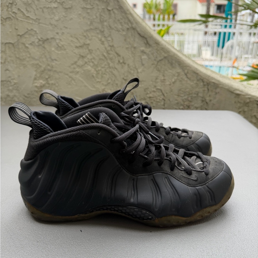 Nike Black Foamposite Shoes